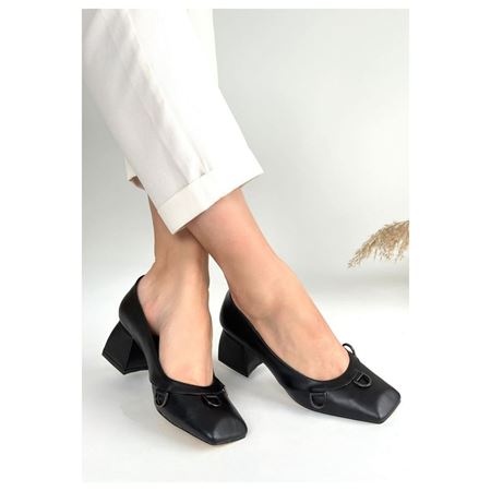 Cande Siyah Cilt Topuklu Ayakkabı