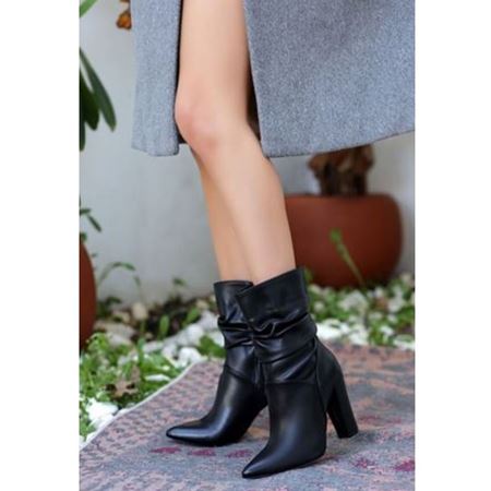 Erita Siyah Cilt Topuklu Çizme