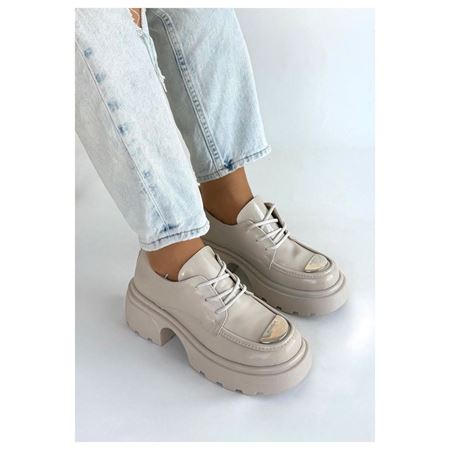 Kiya Bej Rugan Metal Aksesuarlı Traktör Tabanlı Kadın Oxford Ayakkabı