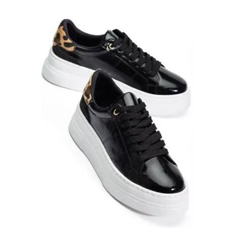 Jetan Siyah Rugan Bağcıklı Spor Ayakkabı