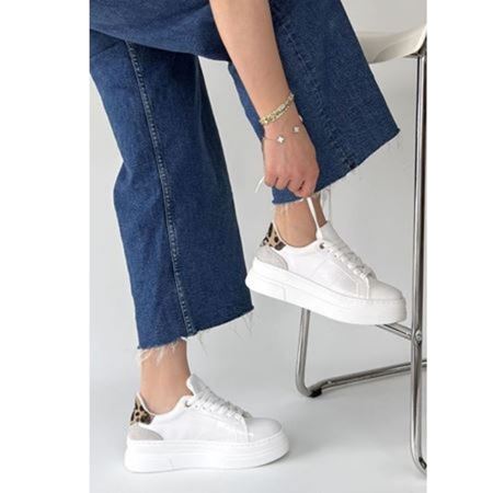 Jetan Beyaz Rugan Bağcıklı Spor Ayakkabı