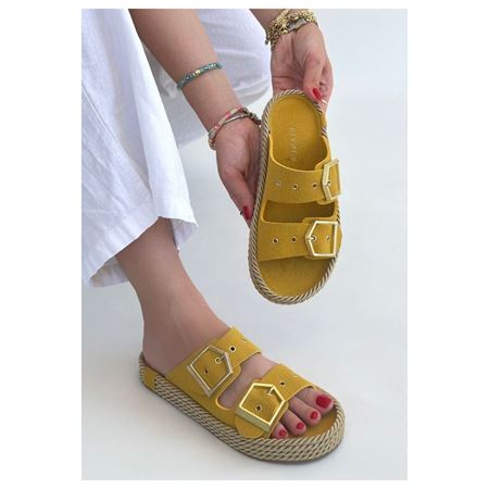 Loera Sarı Nubuk Çift Tokalı Terlik