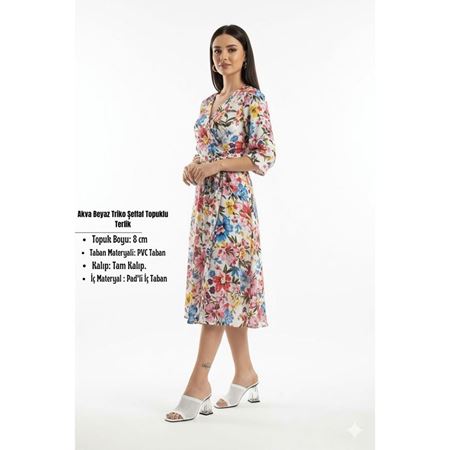 Akva Beyaz Triko Şeffaf Topuklu Terlik