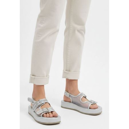 Sinna Gümüş Rengi Şeffaf Bantlı Kalın Taban Spor Kadın Sandalet