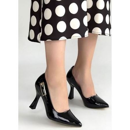 Cerin Siyah Rugan Topuklu Ayakkabı