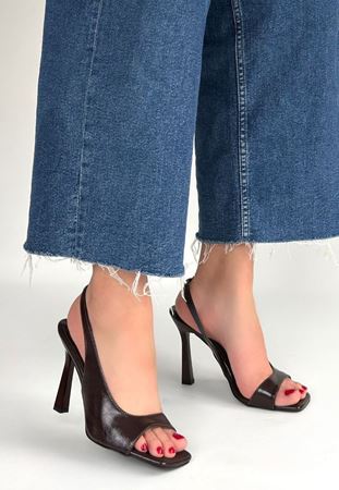 Janta Kahverengi Cilt Topuklu Ayakkabı