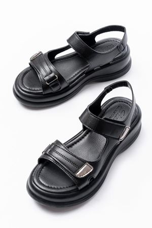 Ginya Siyah Cilt Cırt Cırtlı Sandalet