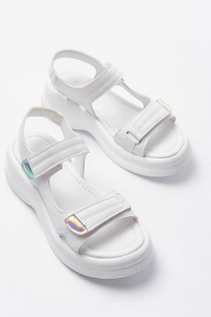 Ginya Beyaz Cilt Cırt Cırtlı Sandalet